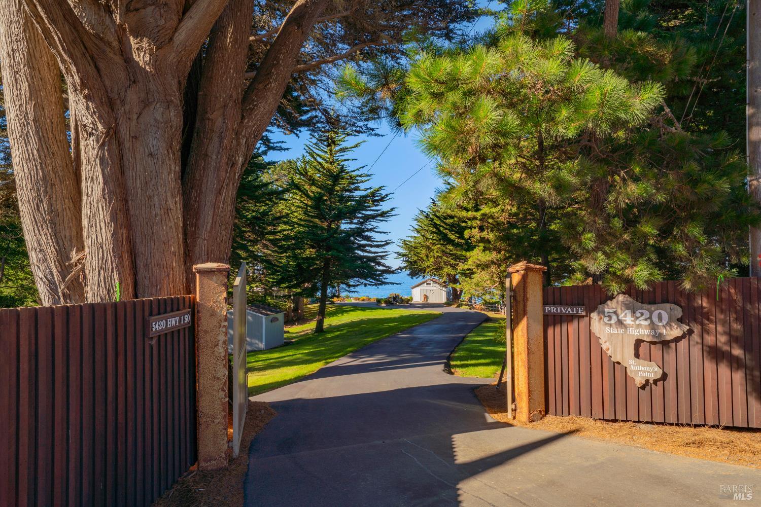 Detail Gallery Image 6 of 77 For 5420 S Highway 1 Unkn, Elk,  CA 95432 - 2 Beds | 3 Baths