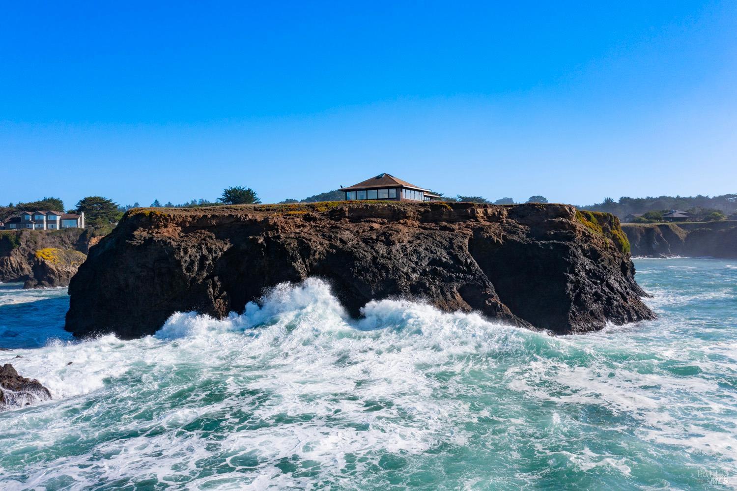 Detail Gallery Image 45 of 63 For 45525 S Caspar Dr, Mendocino,  CA 95460 - 1 Beds | 2 Baths