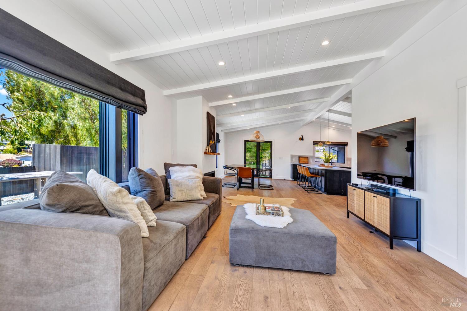 Detail Gallery Image 15 of 53 For 496 Raymond Dr, Benicia,  CA 94510 - 3 Beds | 2 Baths