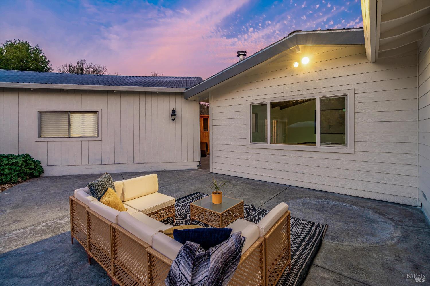 Detail Gallery Image 49 of 53 For 13180 Bodega Hwy, Sebastopol,  CA 95472 - 3 Beds | 2 Baths