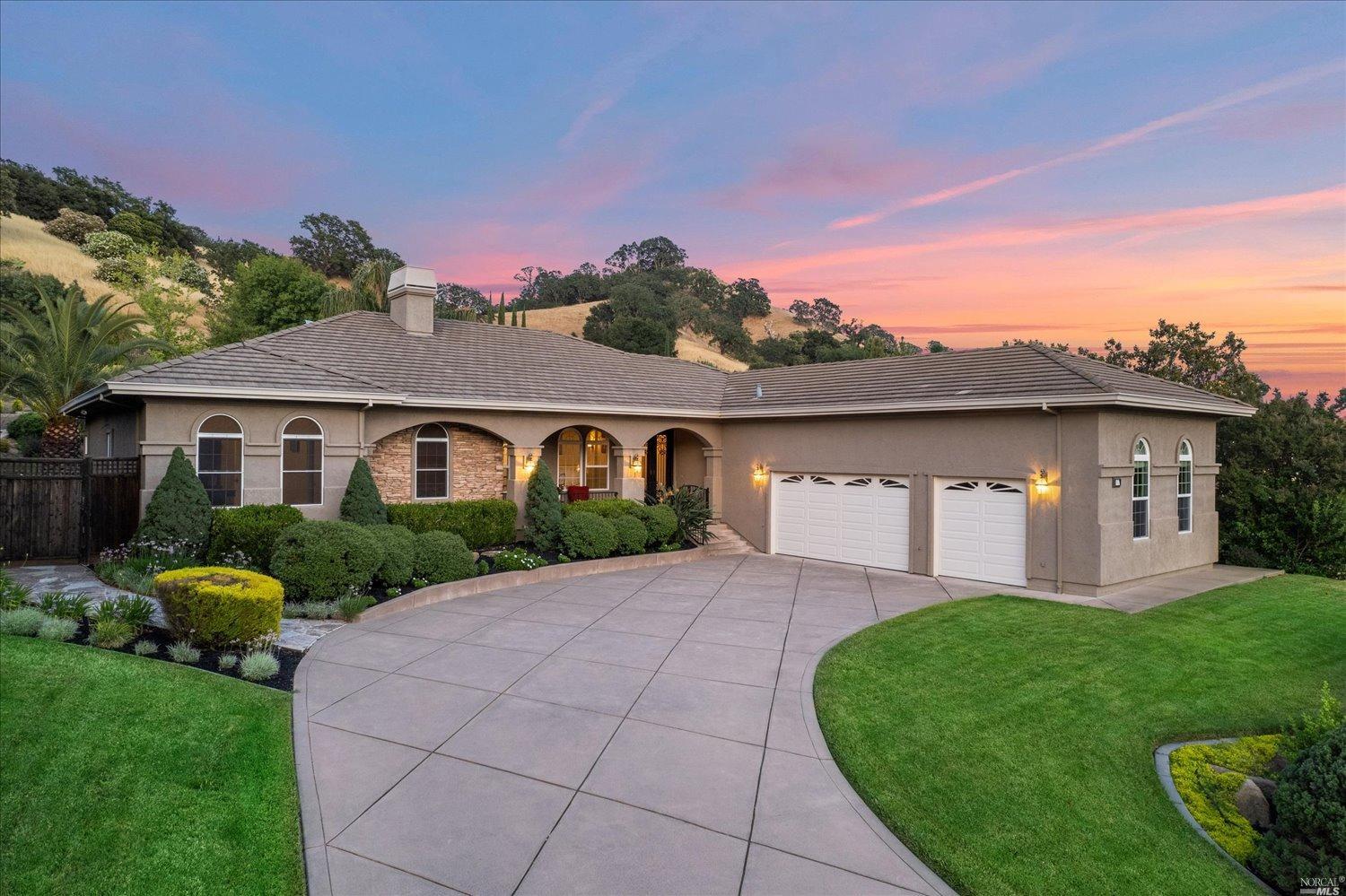 Detail Gallery Image 9 of 78 For 6041 N Vine St, Vacaville,  CA 95688 - 4 Beds | 2/1 Baths