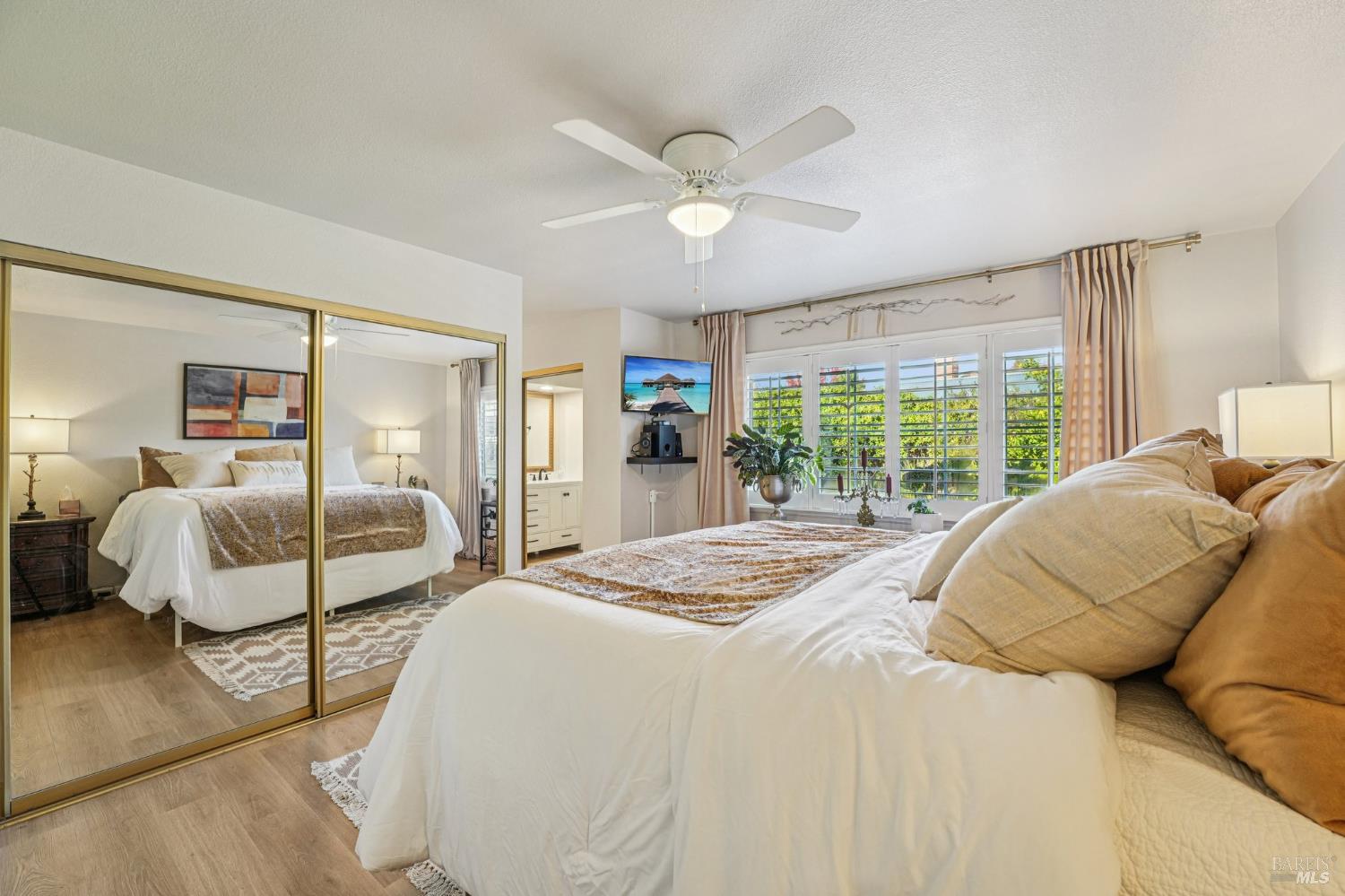 Detail Gallery Image 23 of 64 For 4233 Brookshire Cir, Santa Rosa,  CA 95405 - 4 Beds | 2 Baths