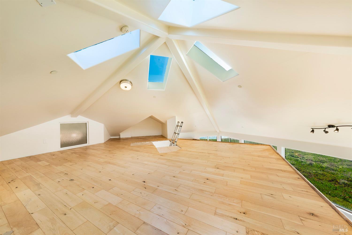 Detail Gallery Image 22 of 63 For 45525 S Caspar Dr, Mendocino,  CA 95460 - 1 Beds | 2 Baths