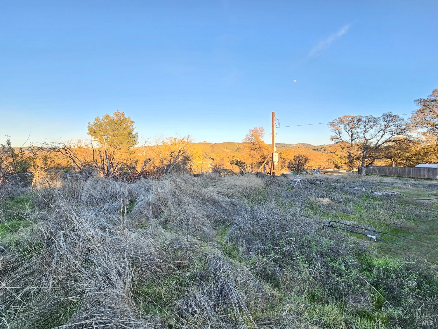 Detail Gallery Image 3 of 28 For 17150 Deer Park Dr, Lower Lake,  CA 95457 - – Beds | – Baths