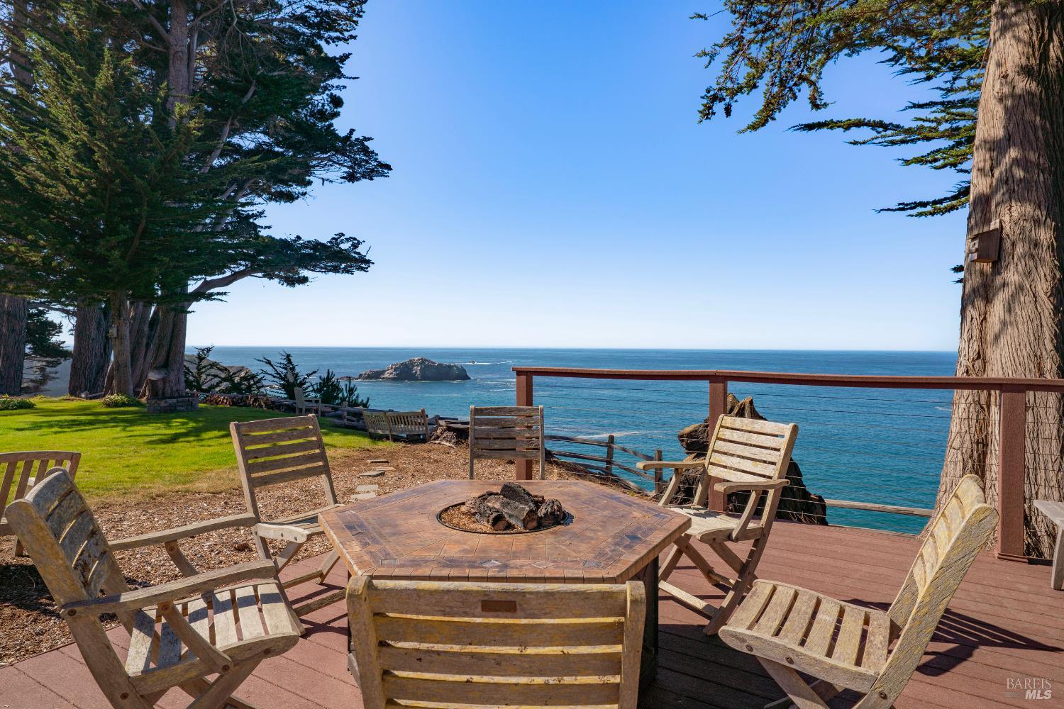 Detail Gallery Image 21 of 77 For 5420 S Highway 1 Unkn, Elk,  CA 95432 - 2 Beds | 3 Baths