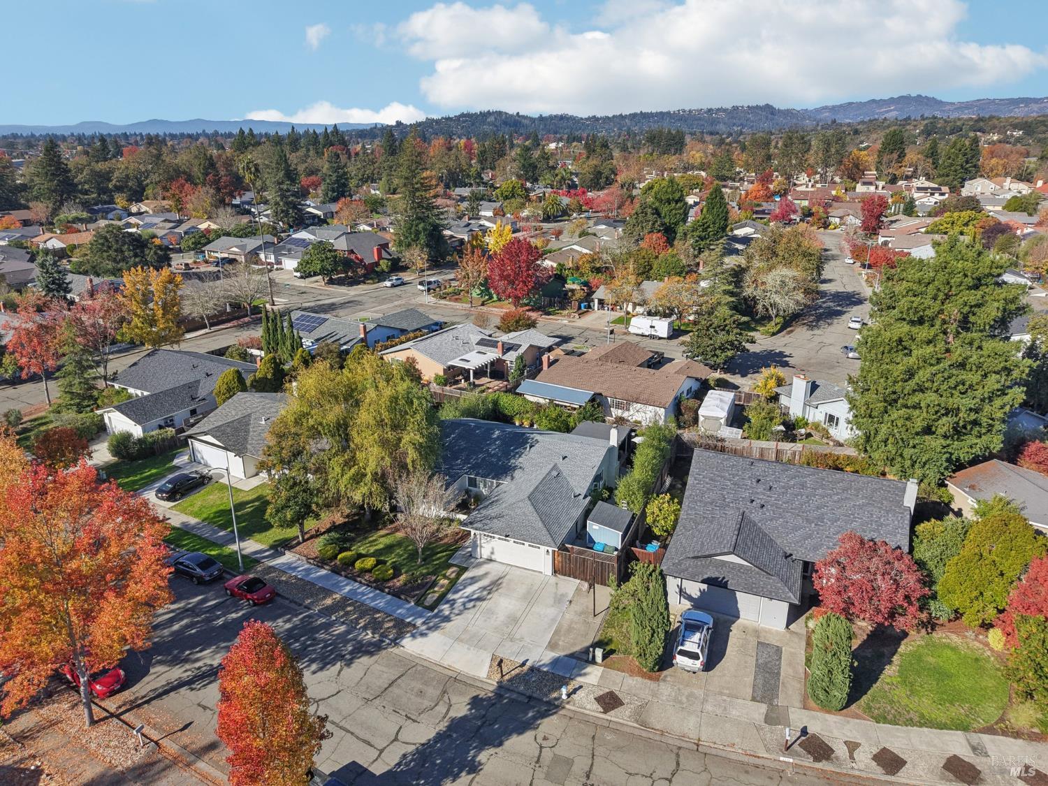 Detail Gallery Image 55 of 64 For 4233 Brookshire Cir, Santa Rosa,  CA 95405 - 4 Beds | 2 Baths