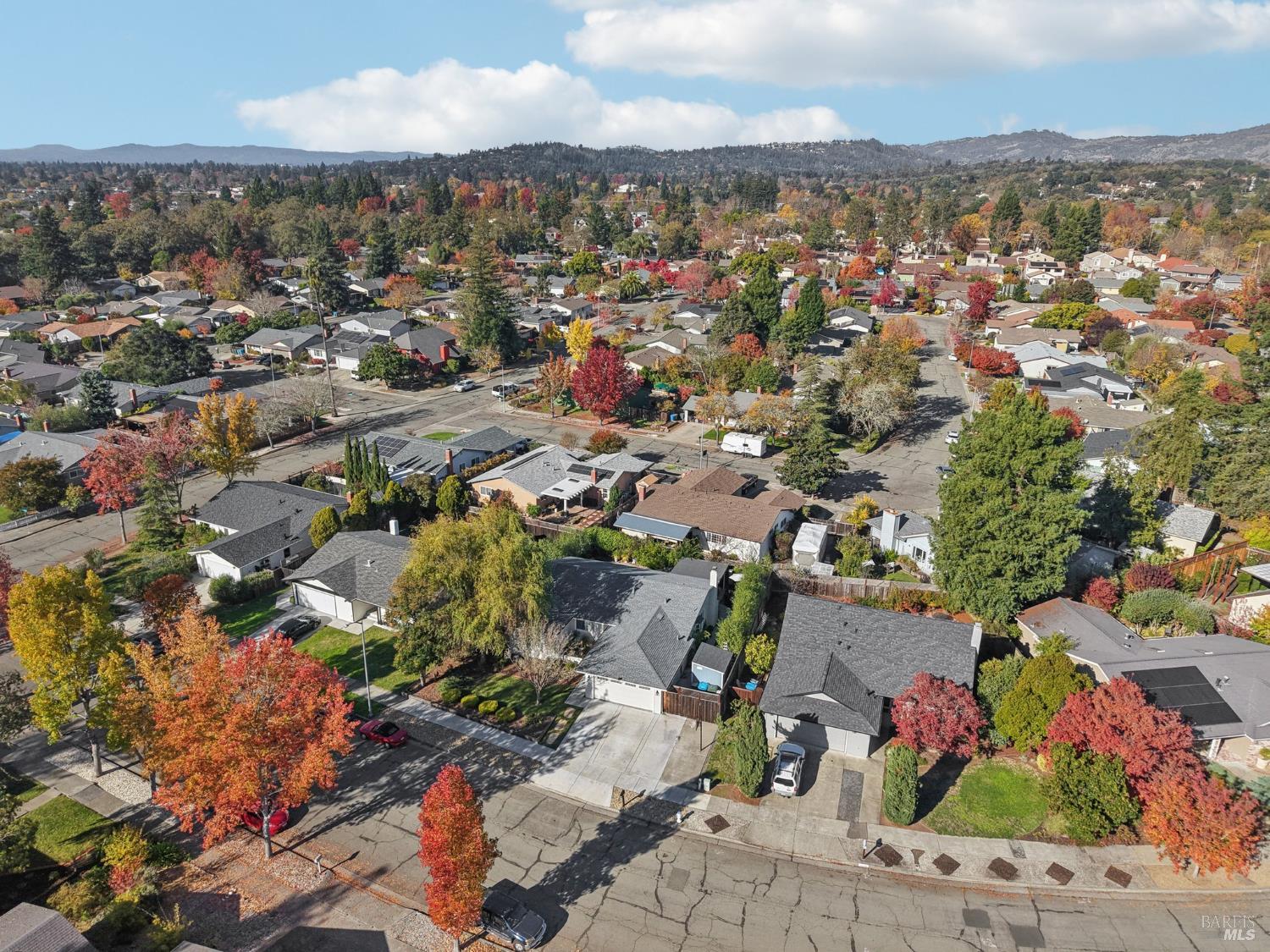 Detail Gallery Image 56 of 64 For 4233 Brookshire Cir, Santa Rosa,  CA 95405 - 4 Beds | 2 Baths