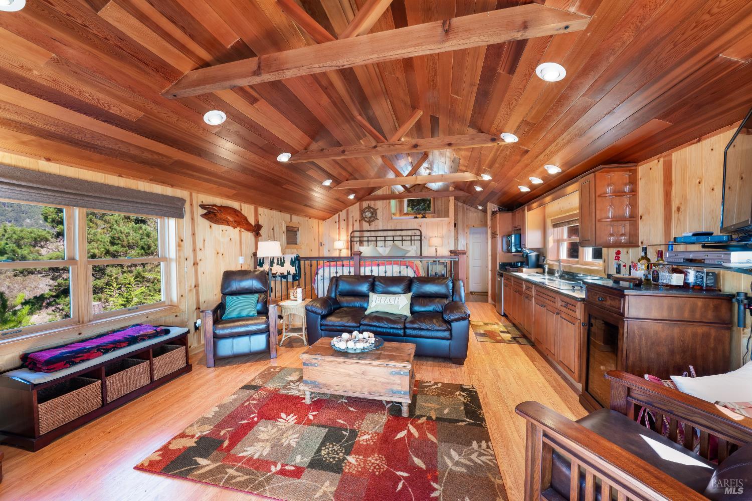 Detail Gallery Image 72 of 77 For 5420 S Highway 1 Unkn, Elk,  CA 95432 - 2 Beds | 3 Baths