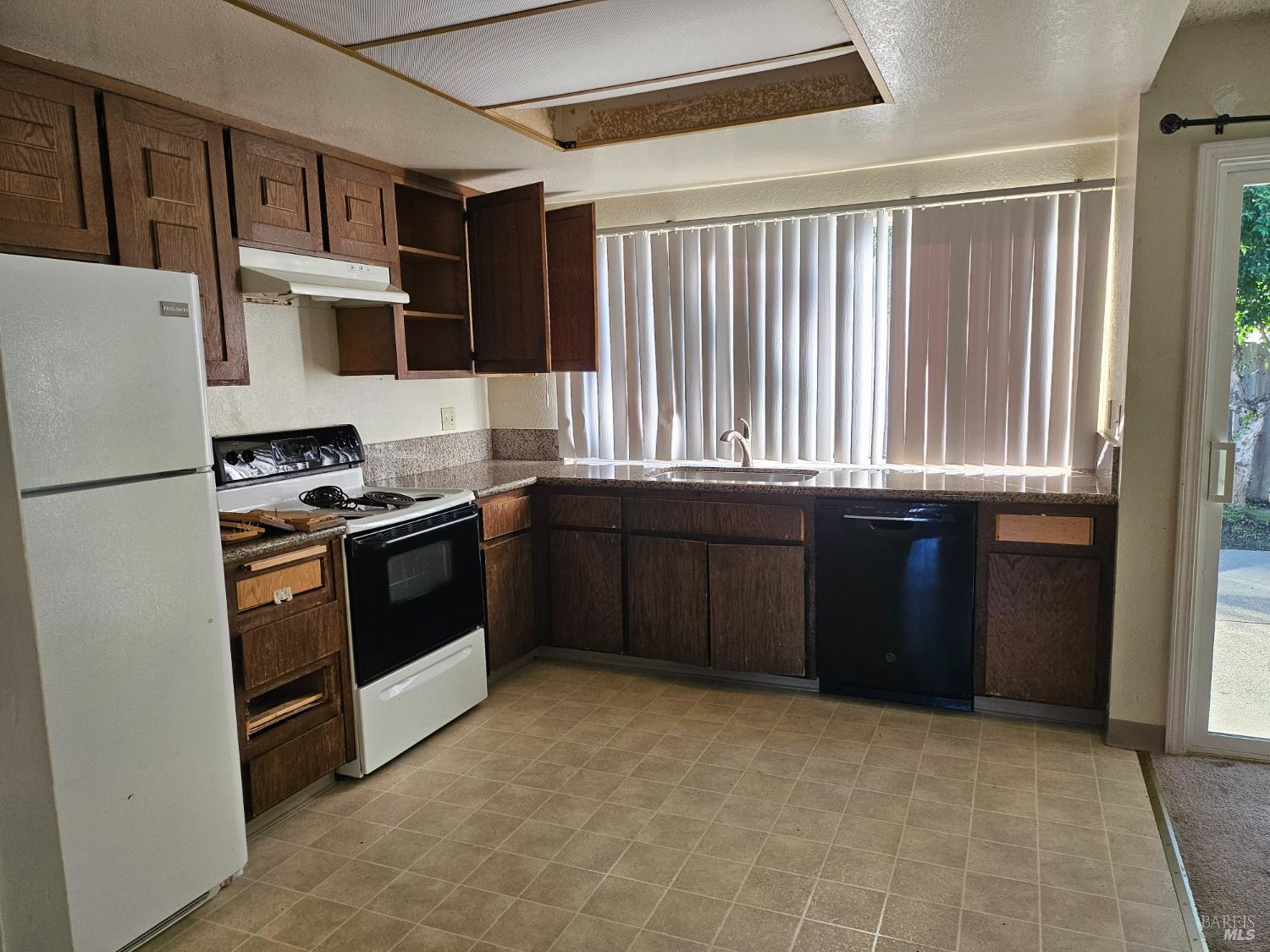 Detail Gallery Image 5 of 5 For Address Is Not Disclosed, Vacaville,  CA 95687 - 3 Beds | 2 Baths