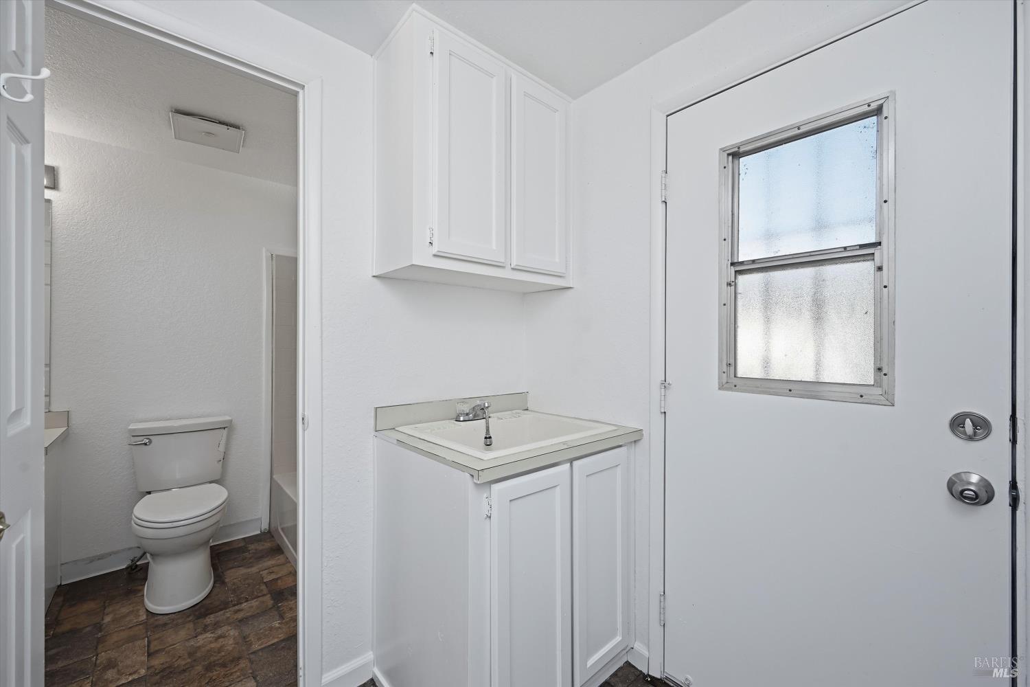 Detail Gallery Image 5 of 35 For 6763 Collier Ave 10, Upper Lake,  CA 95485 - 2 Beds | 2 Baths