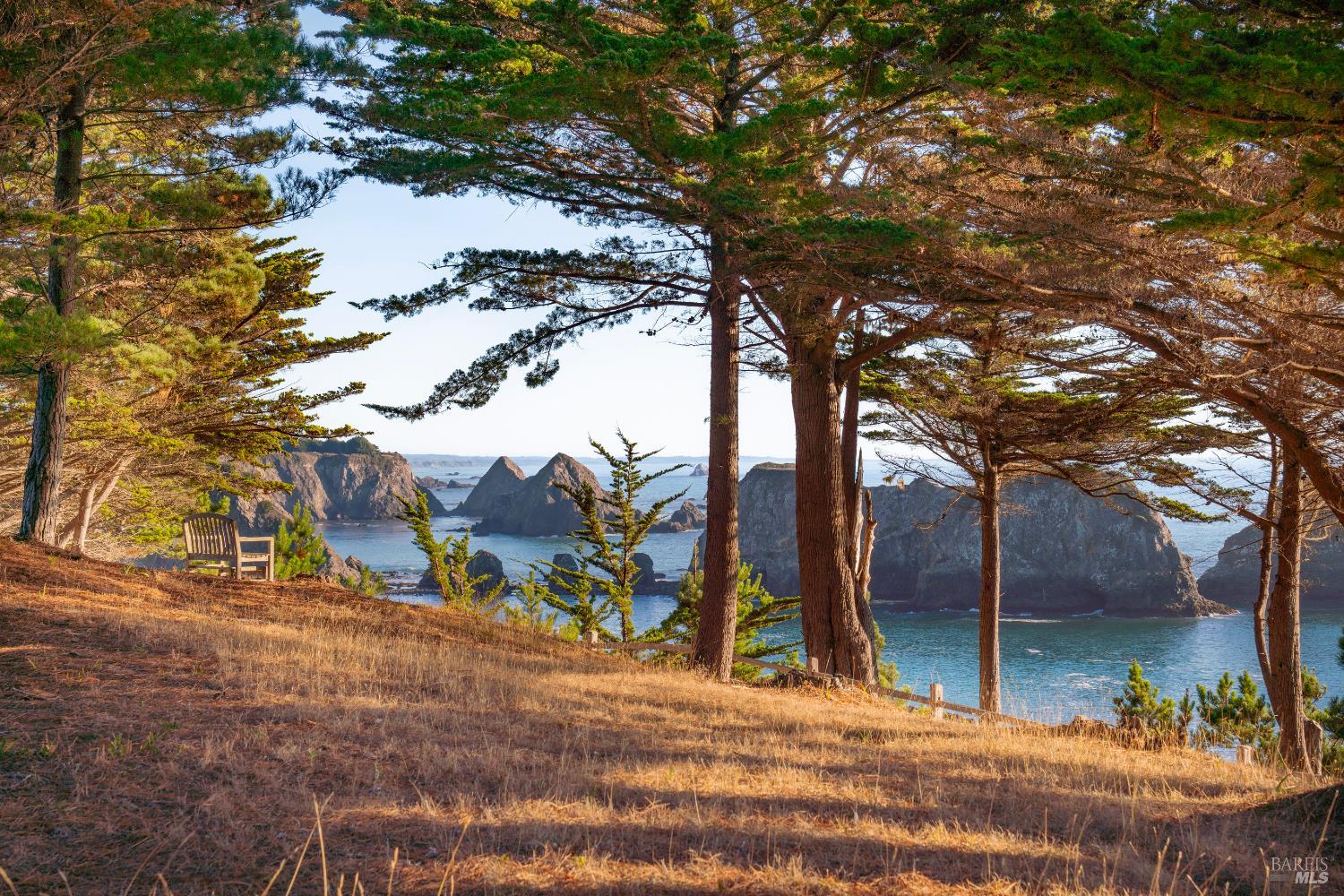 Detail Gallery Image 36 of 77 For 5420 S Highway 1 Unkn, Elk,  CA 95432 - 2 Beds | 3 Baths