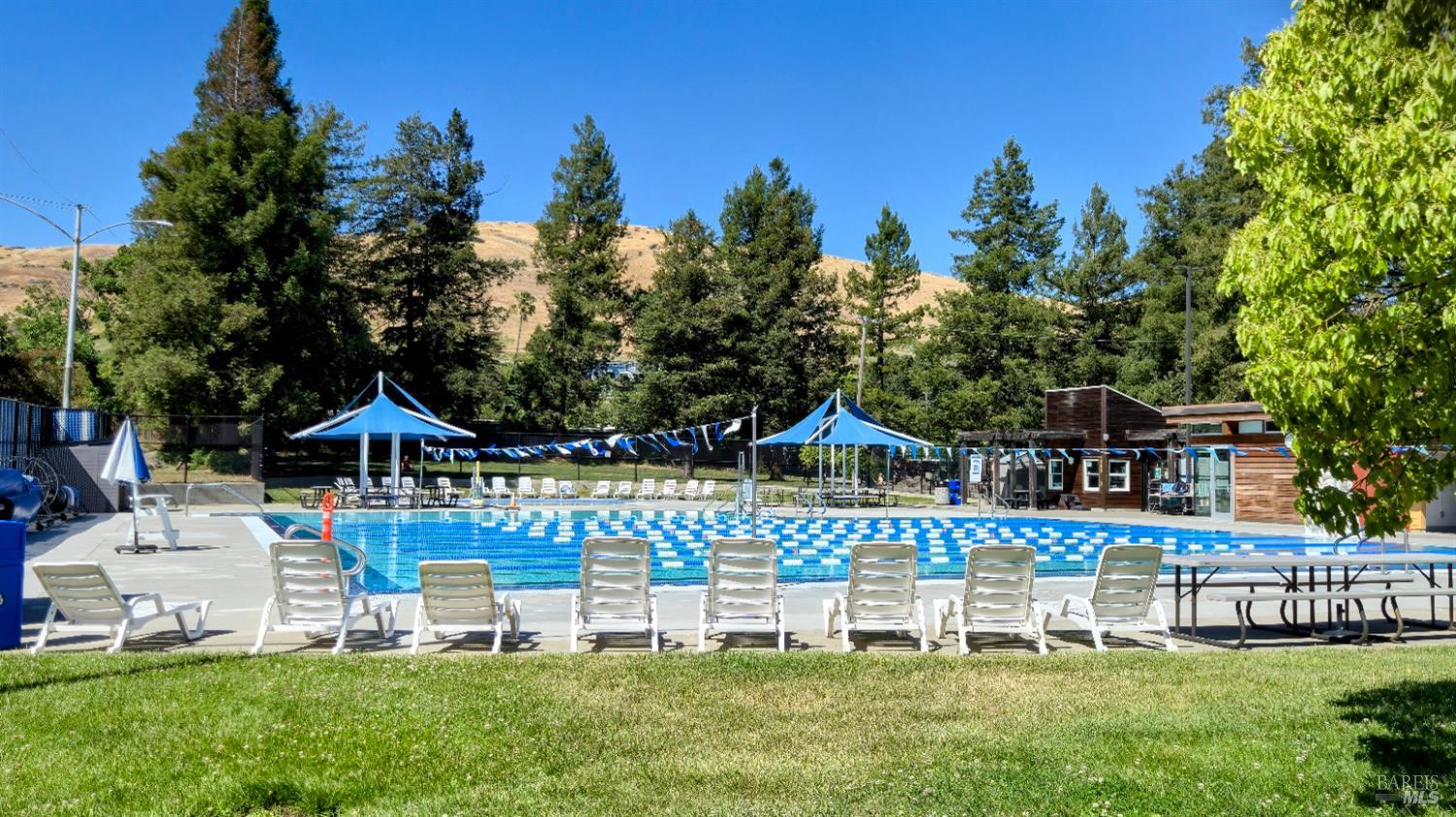 Detail Gallery Image 56 of 58 For 700 Tamarack Dr, San Rafael,  CA 94903 - 3 Beds | 2 Baths