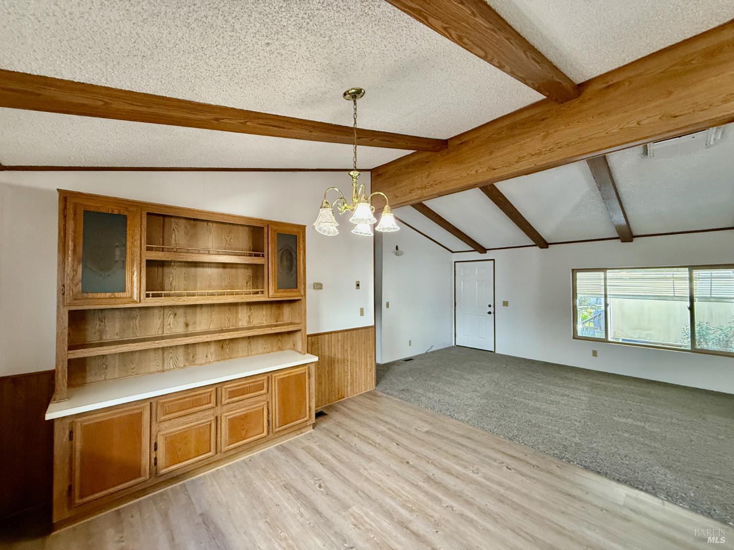 Detail Gallery Image 11 of 30 For 8148 D St, Windsor,  CA 95492 - 2 Beds | 2 Baths