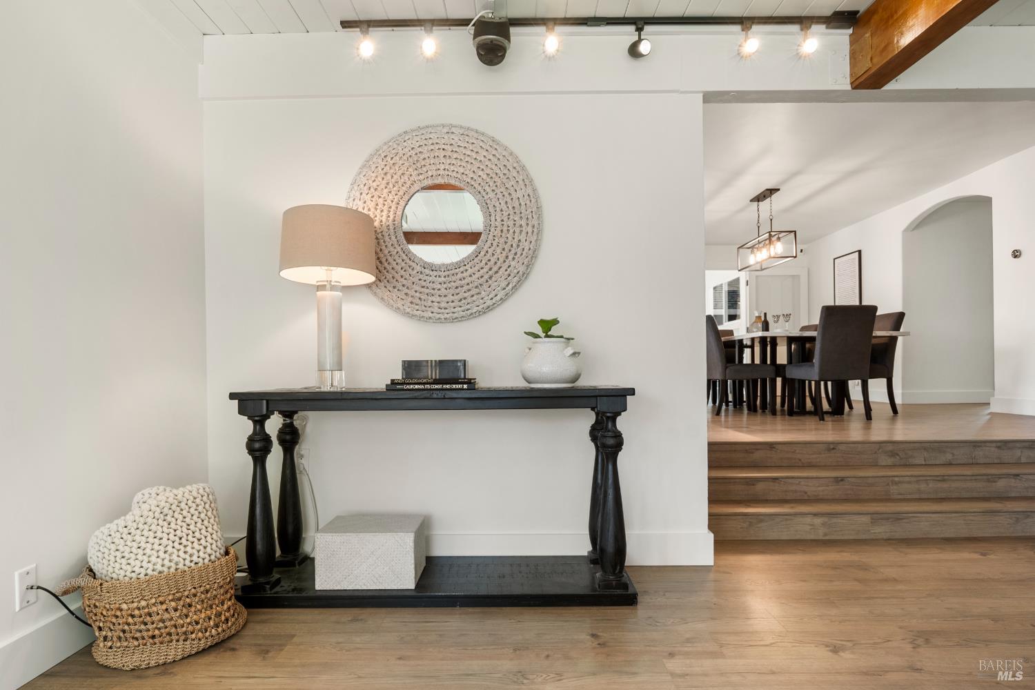 Detail Gallery Image 14 of 85 For 2159 Penny Ln, Napa,  CA 94559 - 5 Beds | 3/1 Baths