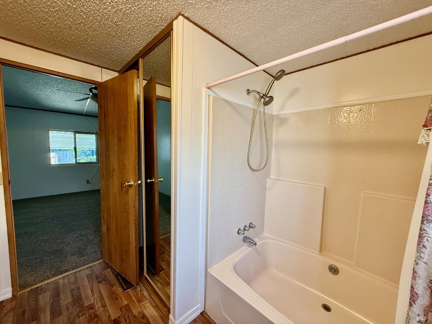 Detail Gallery Image 23 of 30 For 8148 D St, Windsor,  CA 95492 - 2 Beds | 2 Baths