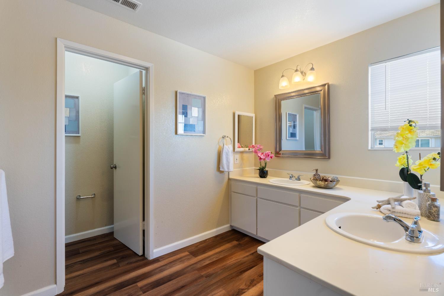 Detail Gallery Image 30 of 44 For 272 Mica Dr, Vallejo,  CA 94589 - 4 Beds | 2/1 Baths