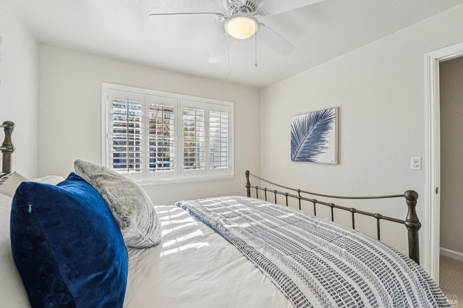 Detail Gallery Image 32 of 64 For 4233 Brookshire Cir, Santa Rosa,  CA 95405 - 4 Beds | 2 Baths