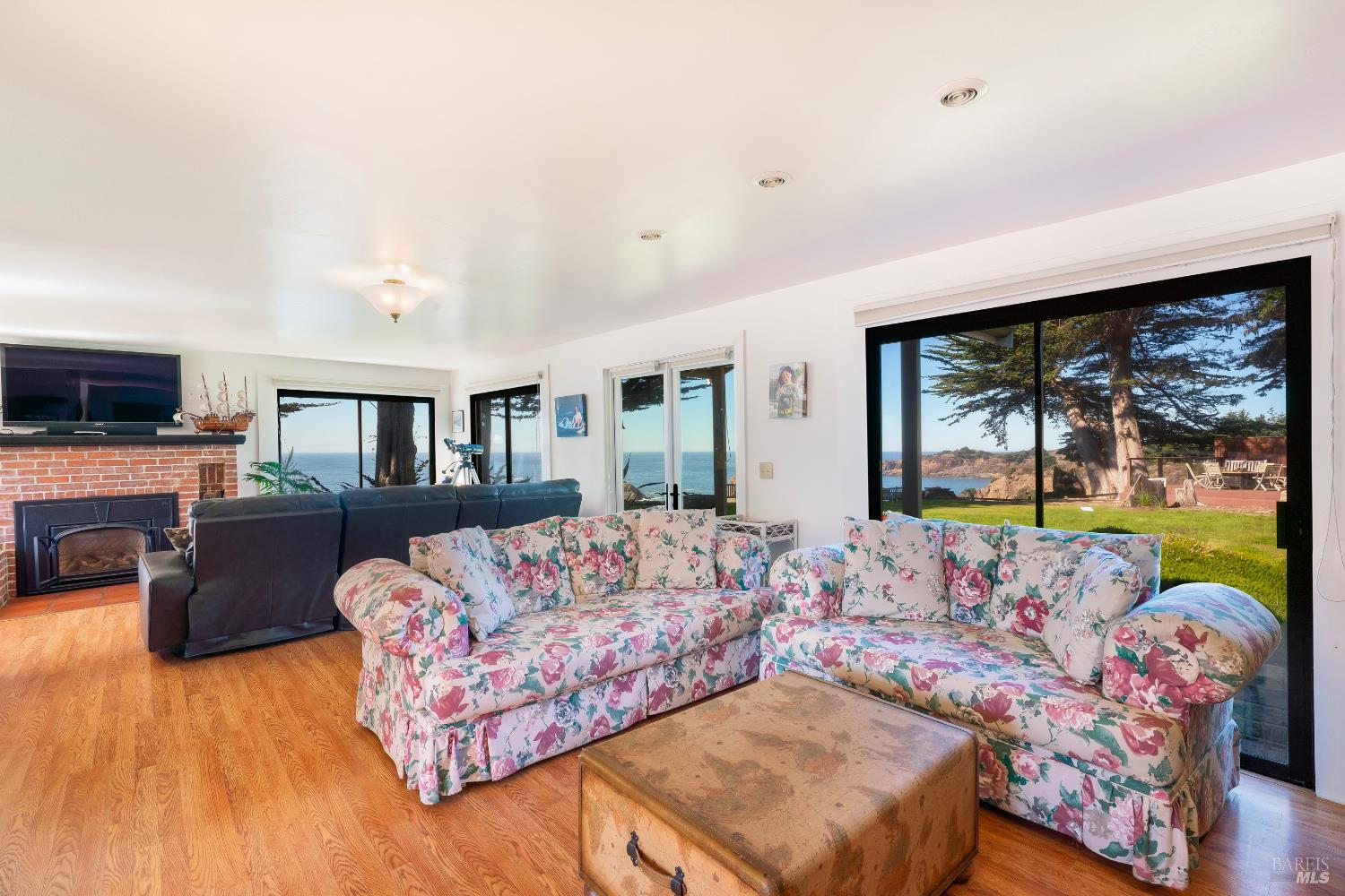 Detail Gallery Image 49 of 77 For 5420 S Highway 1 Unkn, Elk,  CA 95432 - 2 Beds | 3 Baths