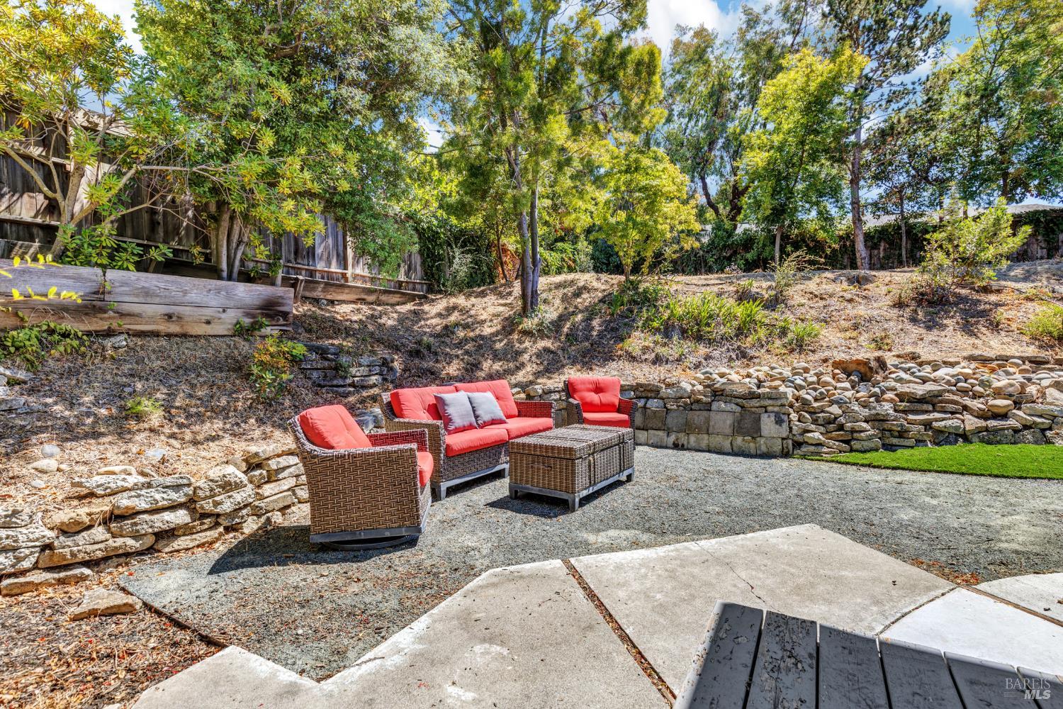 Detail Gallery Image 29 of 53 For 496 Raymond Dr, Benicia,  CA 94510 - 3 Beds | 2 Baths