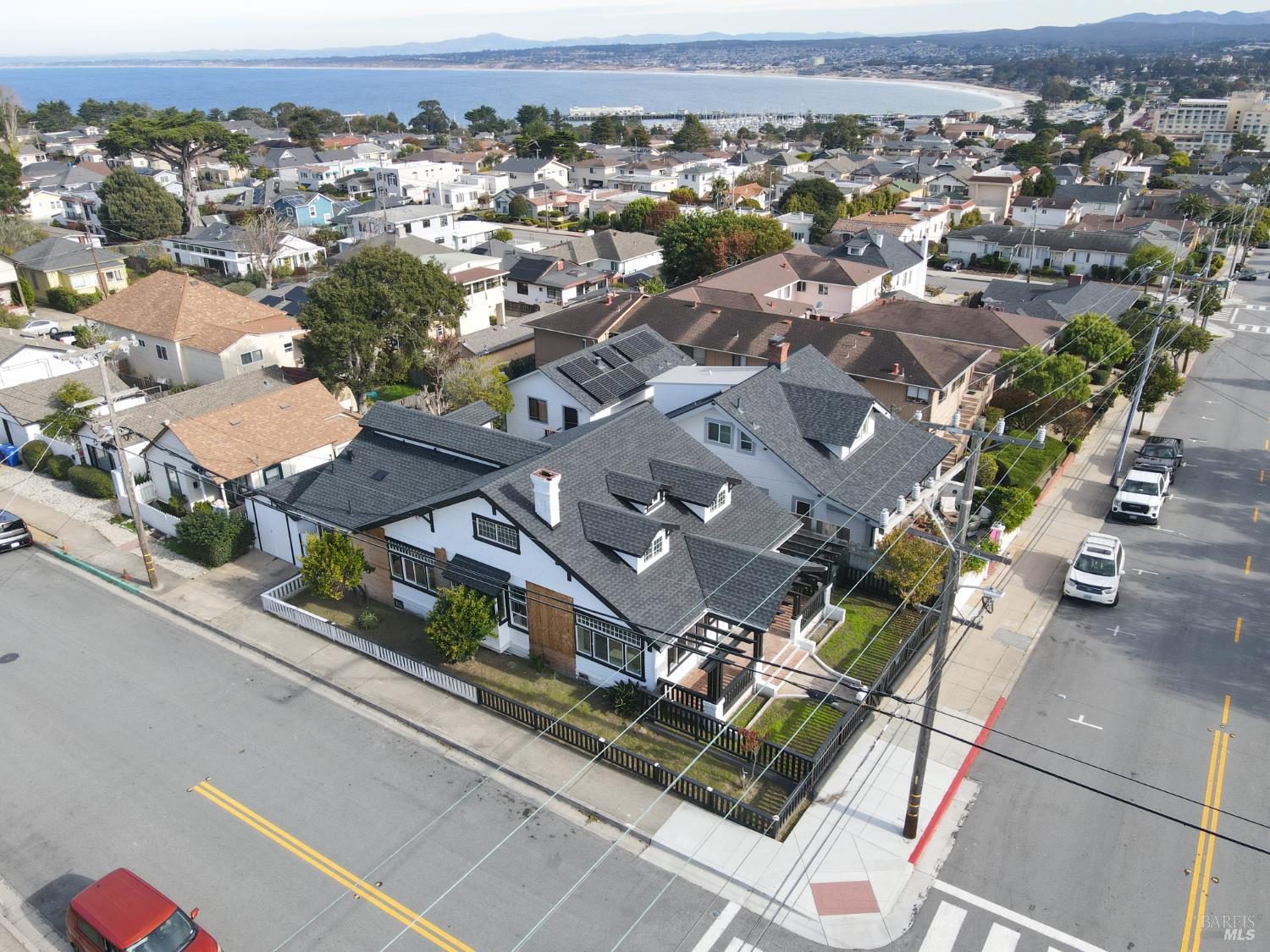 Detail Gallery Image 21 of 23 For 898 W Franklin St, Monterey,  CA 93940 - 5 Beds | 2 Baths