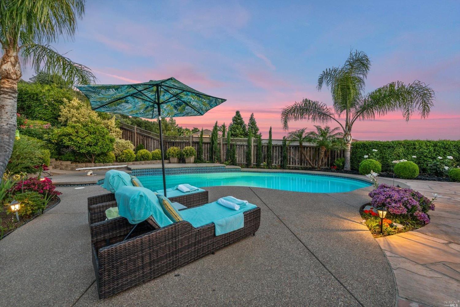 Detail Gallery Image 5 of 78 For 6041 N Vine St, Vacaville,  CA 95688 - 4 Beds | 2/1 Baths