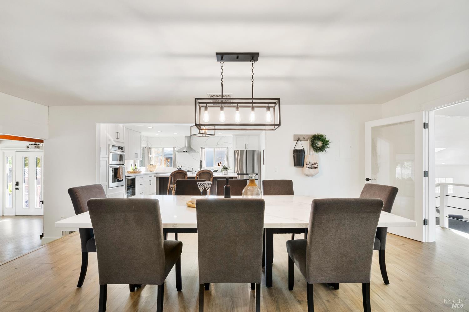 Detail Gallery Image 21 of 85 For 2159 Penny Ln, Napa,  CA 94559 - 5 Beds | 3/1 Baths