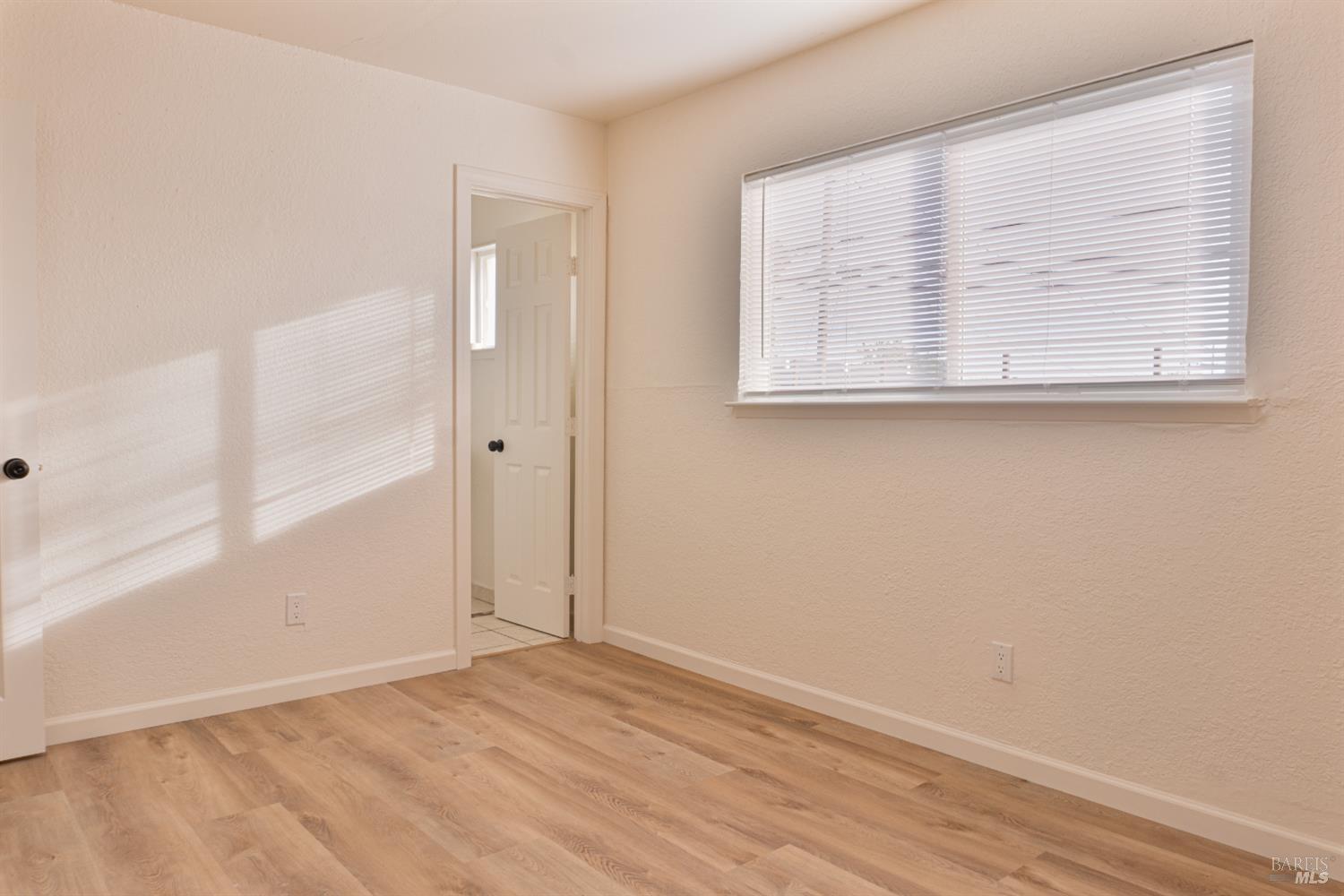 Detail Gallery Image 21 of 27 For 501 Mark Ave, Vallejo,  CA 94589 - 3 Beds | 2 Baths
