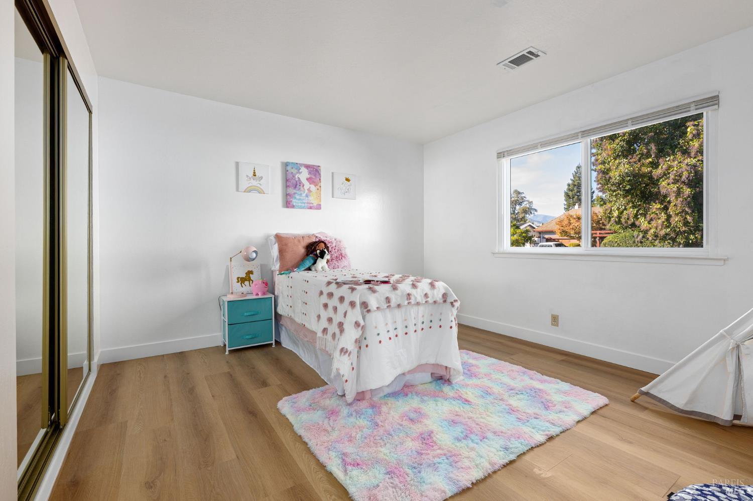 Detail Gallery Image 24 of 36 For 729 Brookside Dr, Vacaville,  CA 95688 - 3 Beds | 2 Baths