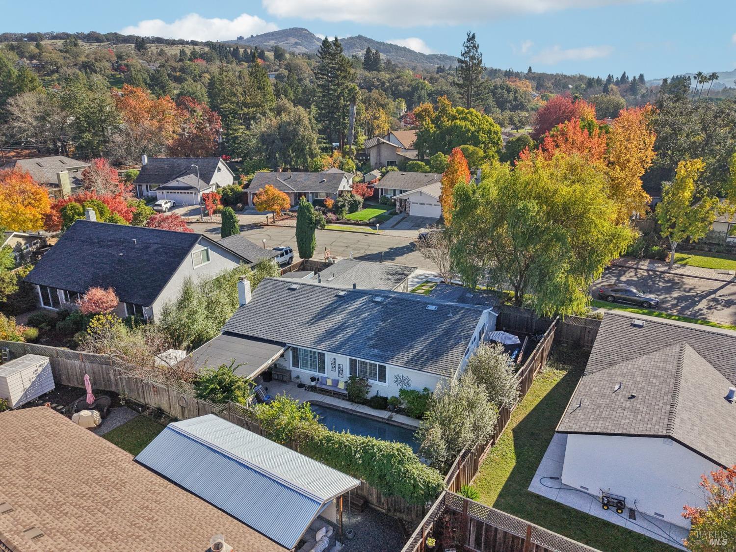 Detail Gallery Image 63 of 64 For 4233 Brookshire Cir, Santa Rosa,  CA 95405 - 4 Beds | 2 Baths