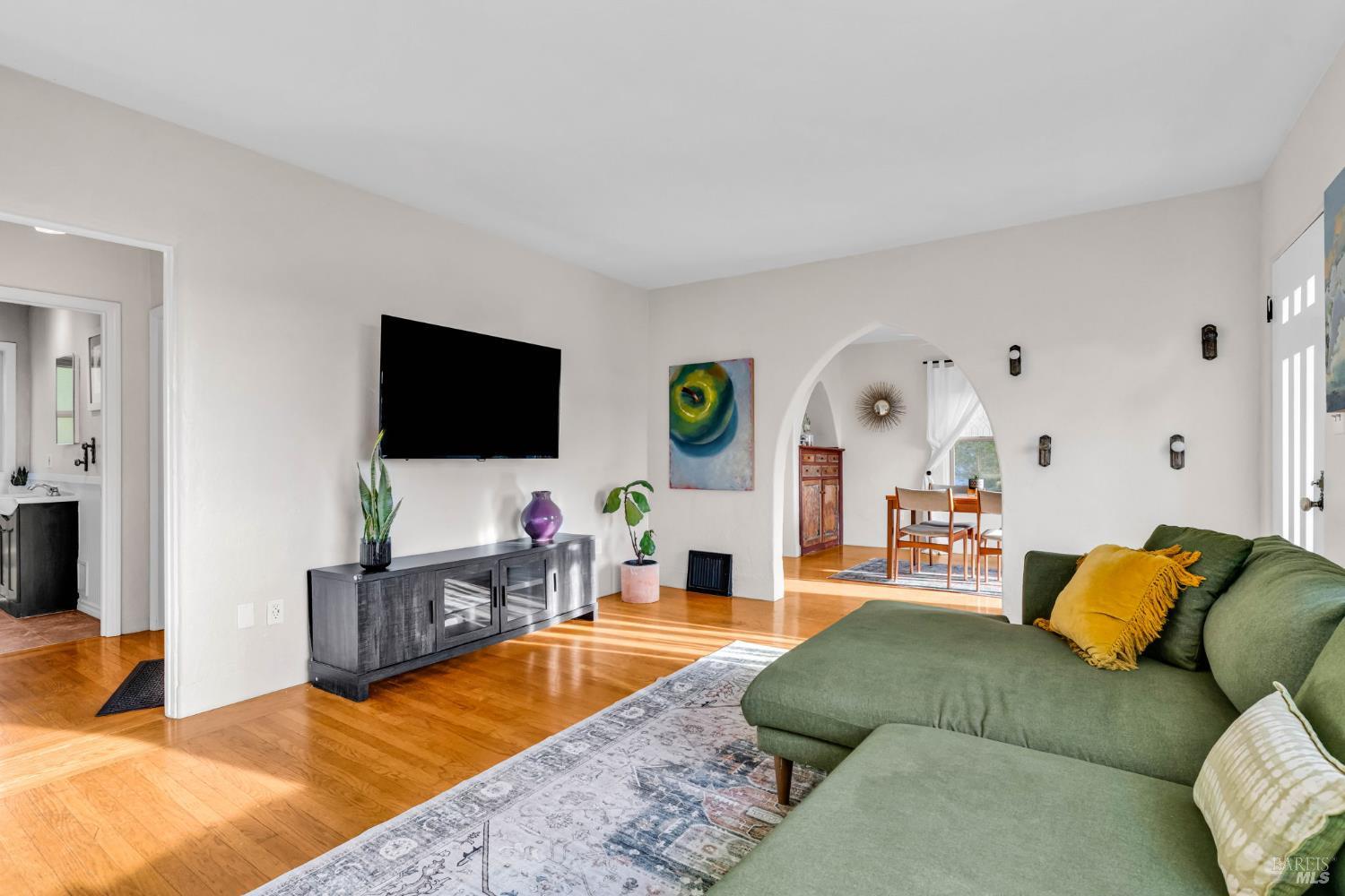 Detail Gallery Image 9 of 43 For 8 Santa Paula Way, Vallejo,  CA 94590 - 2 Beds | 1 Baths