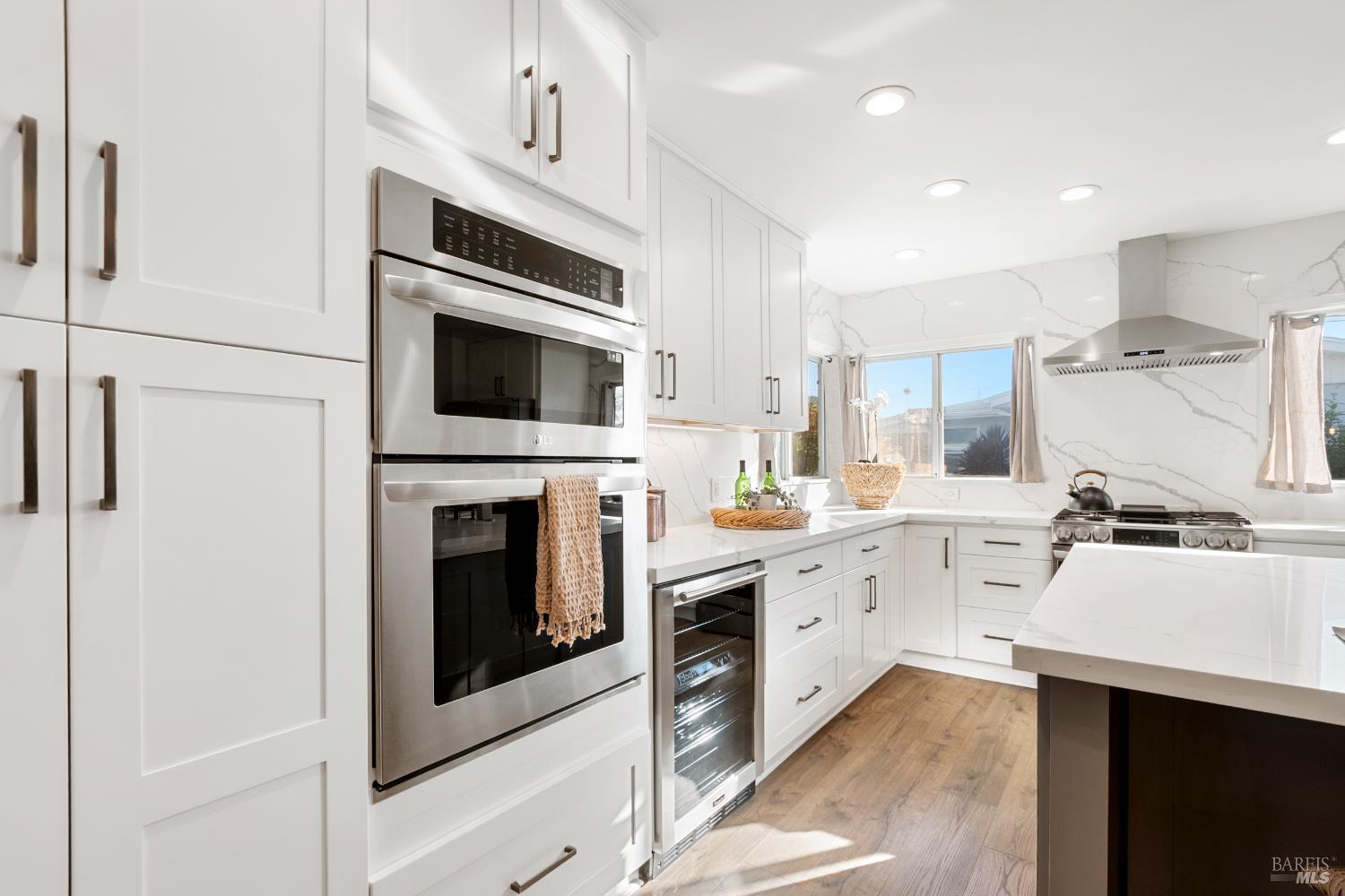 Detail Gallery Image 24 of 85 For 2159 Penny Ln, Napa,  CA 94559 - 5 Beds | 3/1 Baths