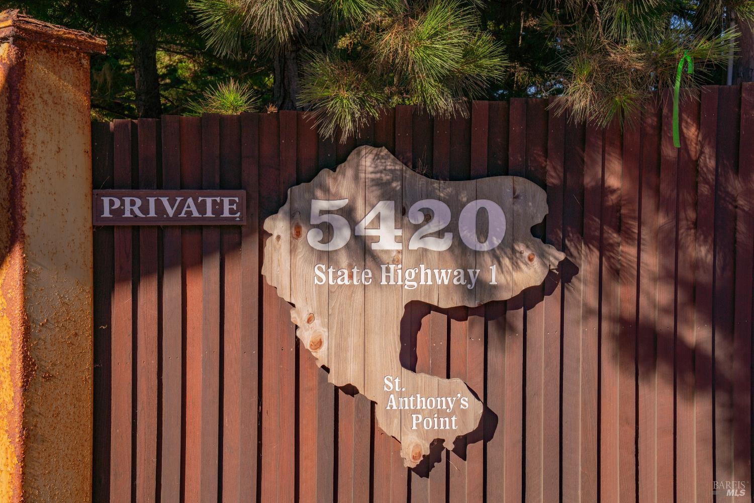 Detail Gallery Image 5 of 77 For 5420 S Highway 1 Unkn, Elk,  CA 95432 - 2 Beds | 3 Baths