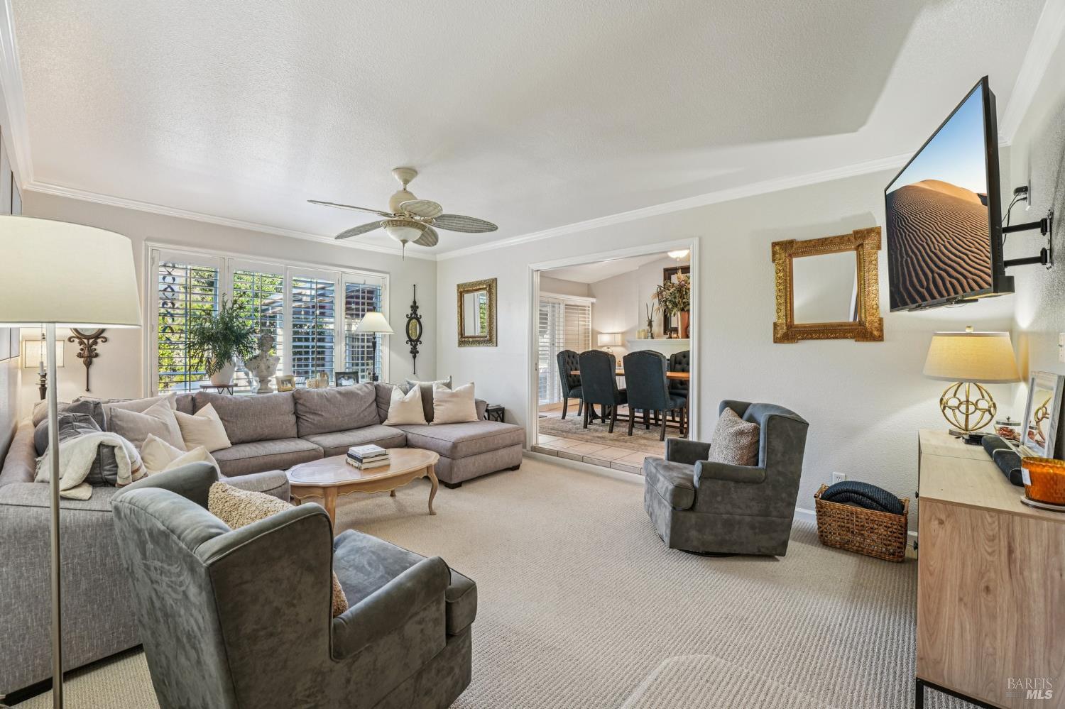 Detail Gallery Image 10 of 64 For 4233 Brookshire Cir, Santa Rosa,  CA 95405 - 4 Beds | 2 Baths