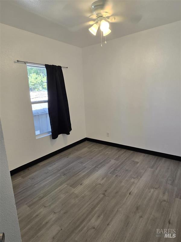 Detail Gallery Image 5 of 20 For 35 Sunset Dr 35, Vacaville,  CA 95687 - 3 Beds | 2 Baths