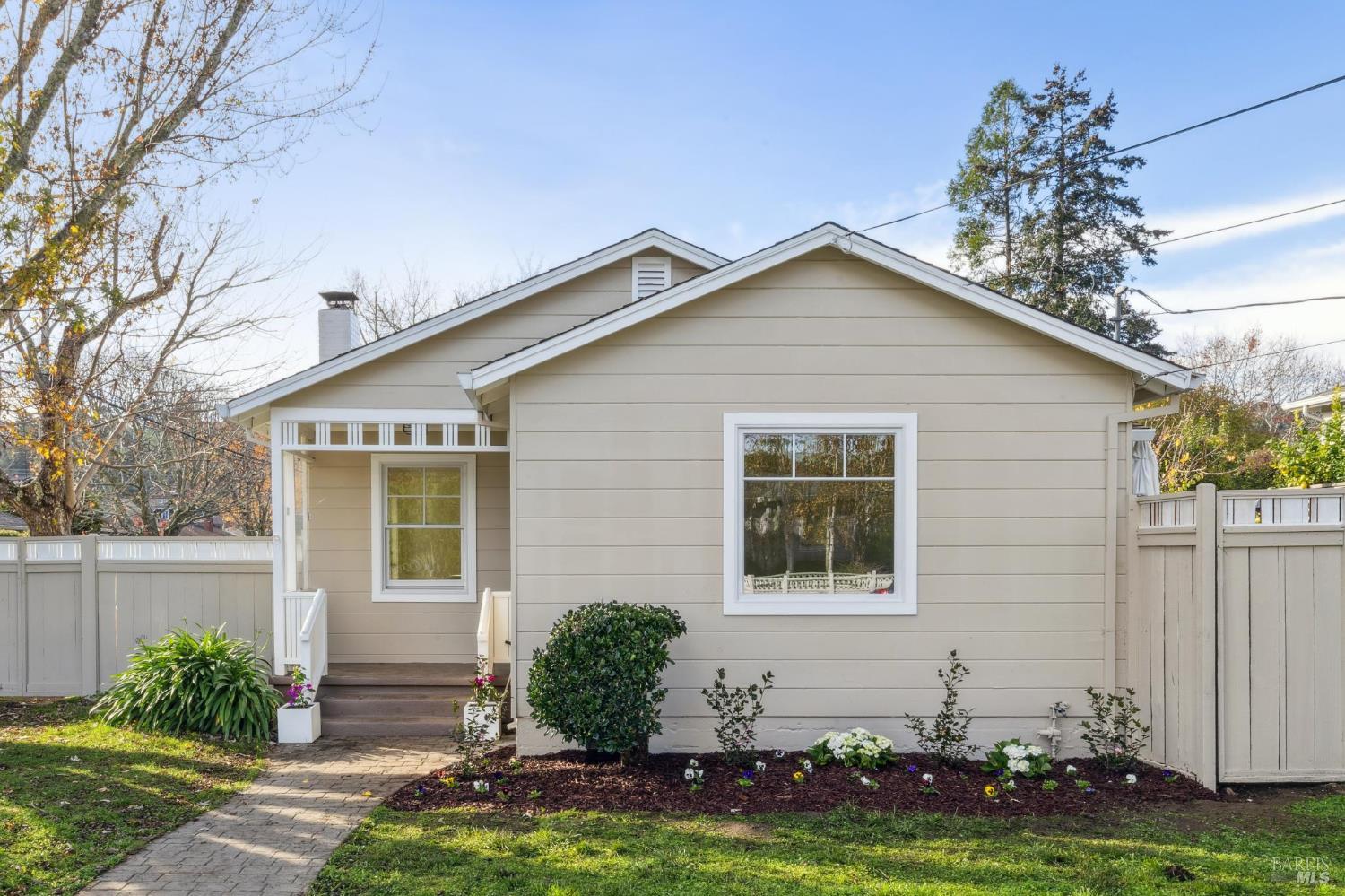 Detail Gallery Image 9 of 50 For 290 Sycamore Ave, Mill Valley,  CA 94941 - 4 Beds | 2 Baths