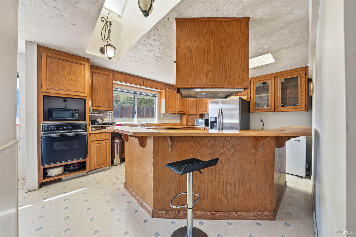 Detail Gallery Image 6 of 68 For 1633 New Long Valley Rd, Clearlake Oaks,  CA 95423 - 3 Beds | 2 Baths