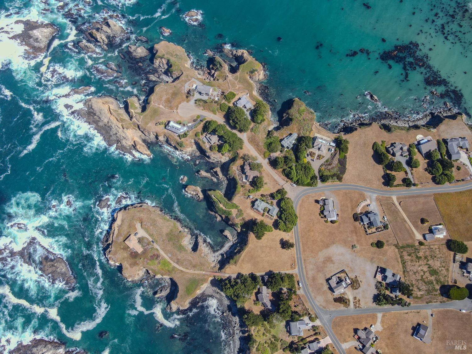 Detail Gallery Image 6 of 16 For 45551 S Caspar Dr, Mendocino,  CA 95460 - – Beds | – Baths