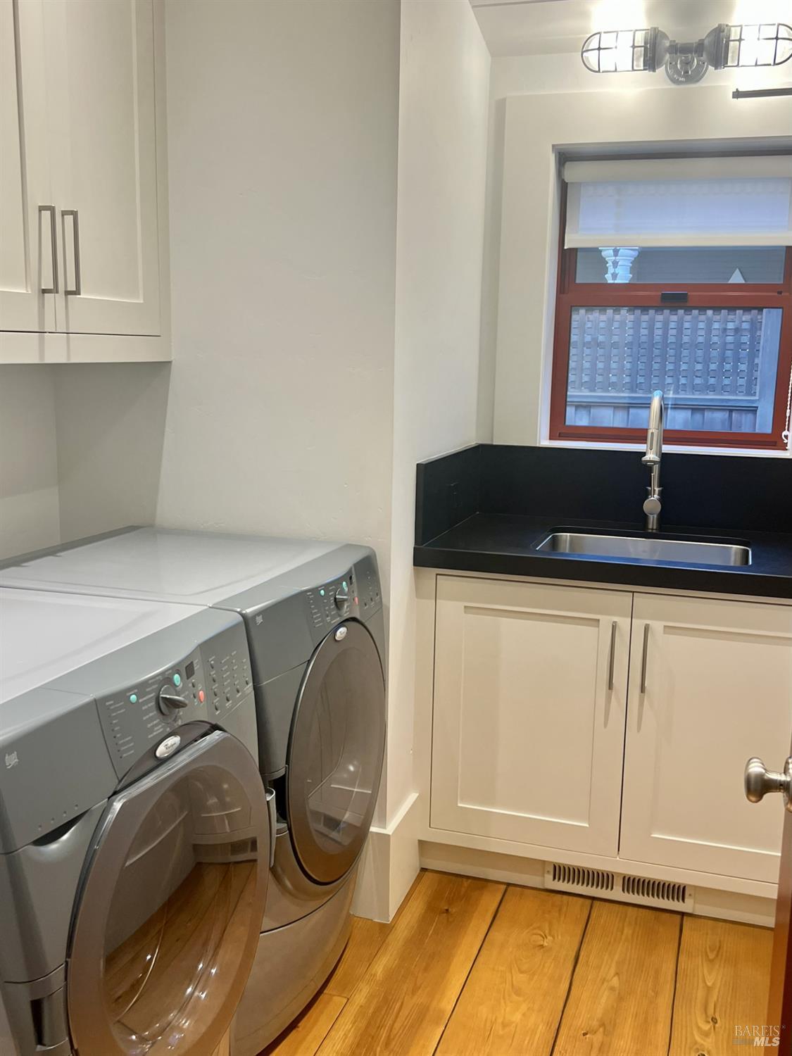 Detail Gallery Image 16 of 36 For 1467 Kearney St, Saint Helena,  CA 94574 - 4 Beds | 3/1 Baths