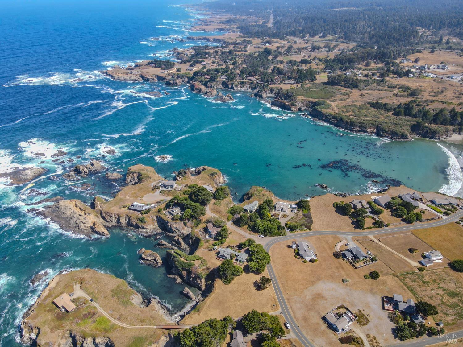 Detail Gallery Image 9 of 16 For 45551 S Caspar Dr, Mendocino,  CA 95460 - – Beds | – Baths