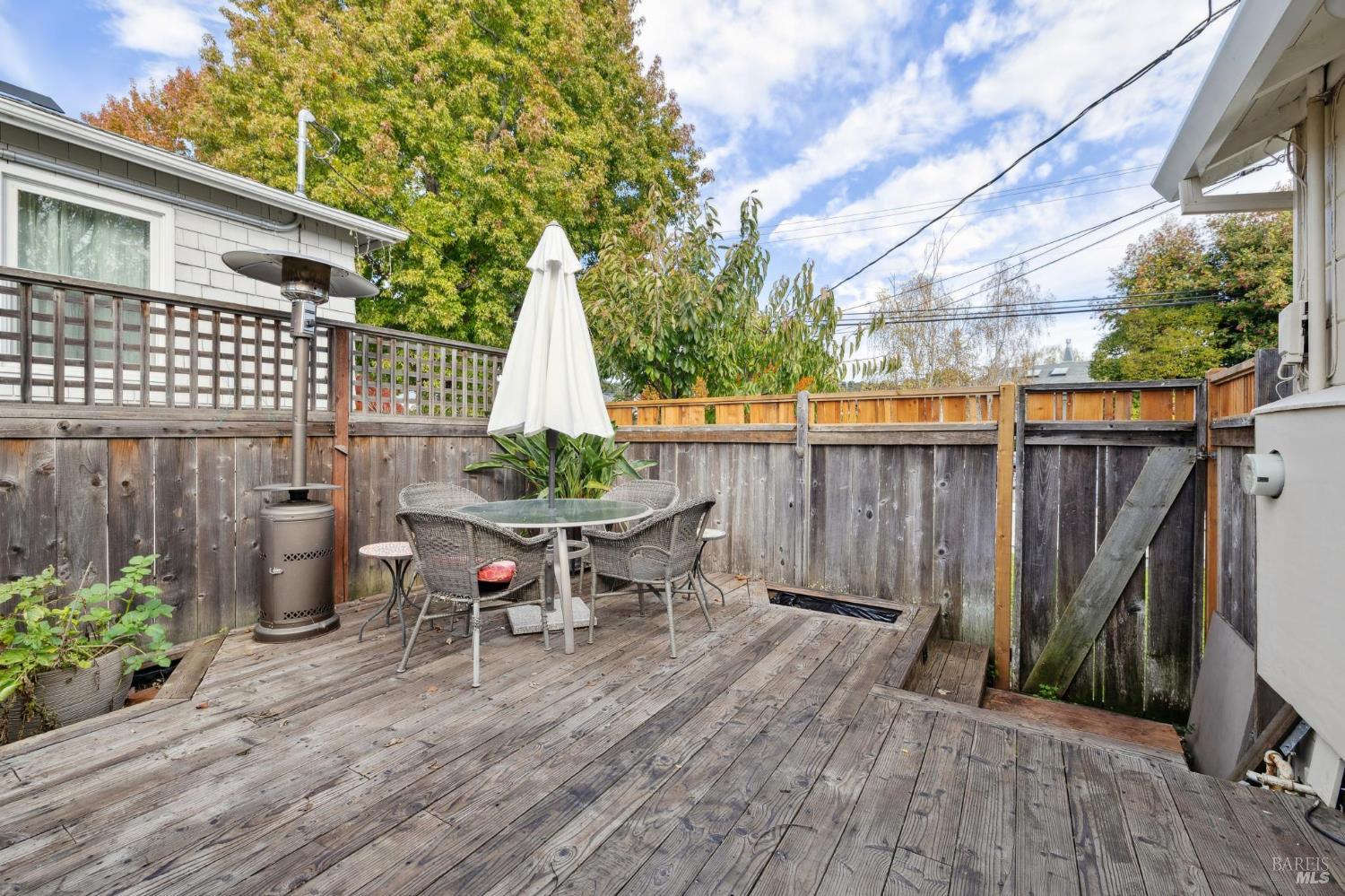 Detail Gallery Image 26 of 50 For 290 Sycamore Ave, Mill Valley,  CA 94941 - 4 Beds | 2 Baths