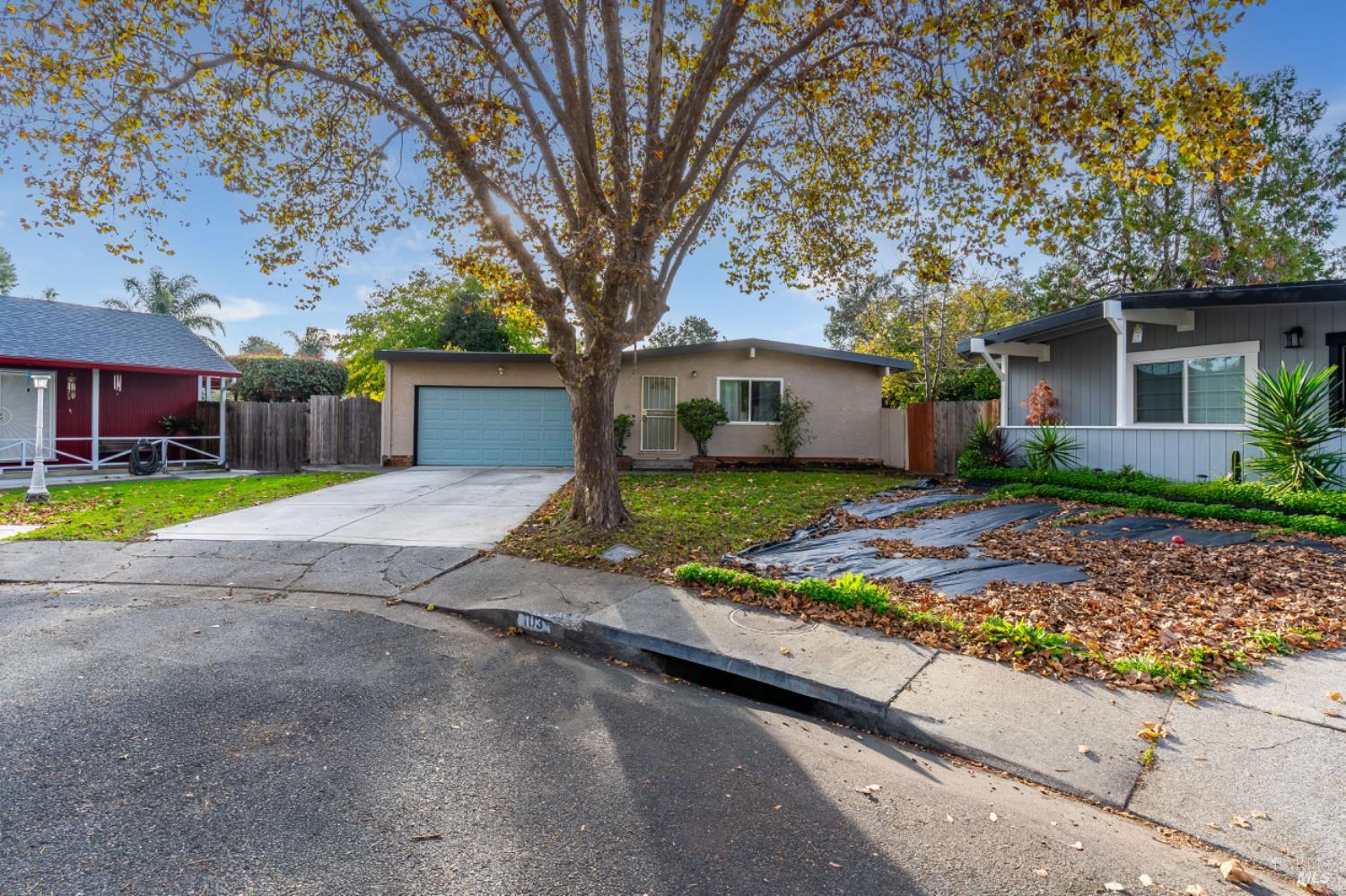 Detail Gallery Image 3 of 34 For 103 Sandalwood Ct, Vallejo,  CA 94591 - 3 Beds | 1 Baths