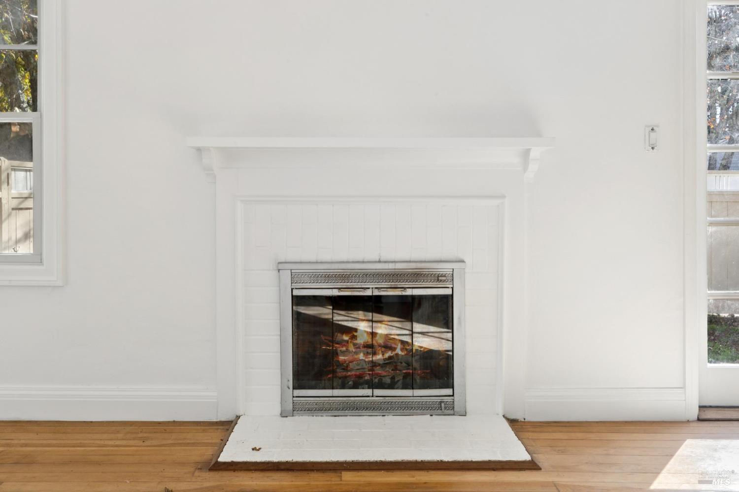 Detail Gallery Image 18 of 50 For 290 Sycamore Ave, Mill Valley,  CA 94941 - 4 Beds | 2 Baths