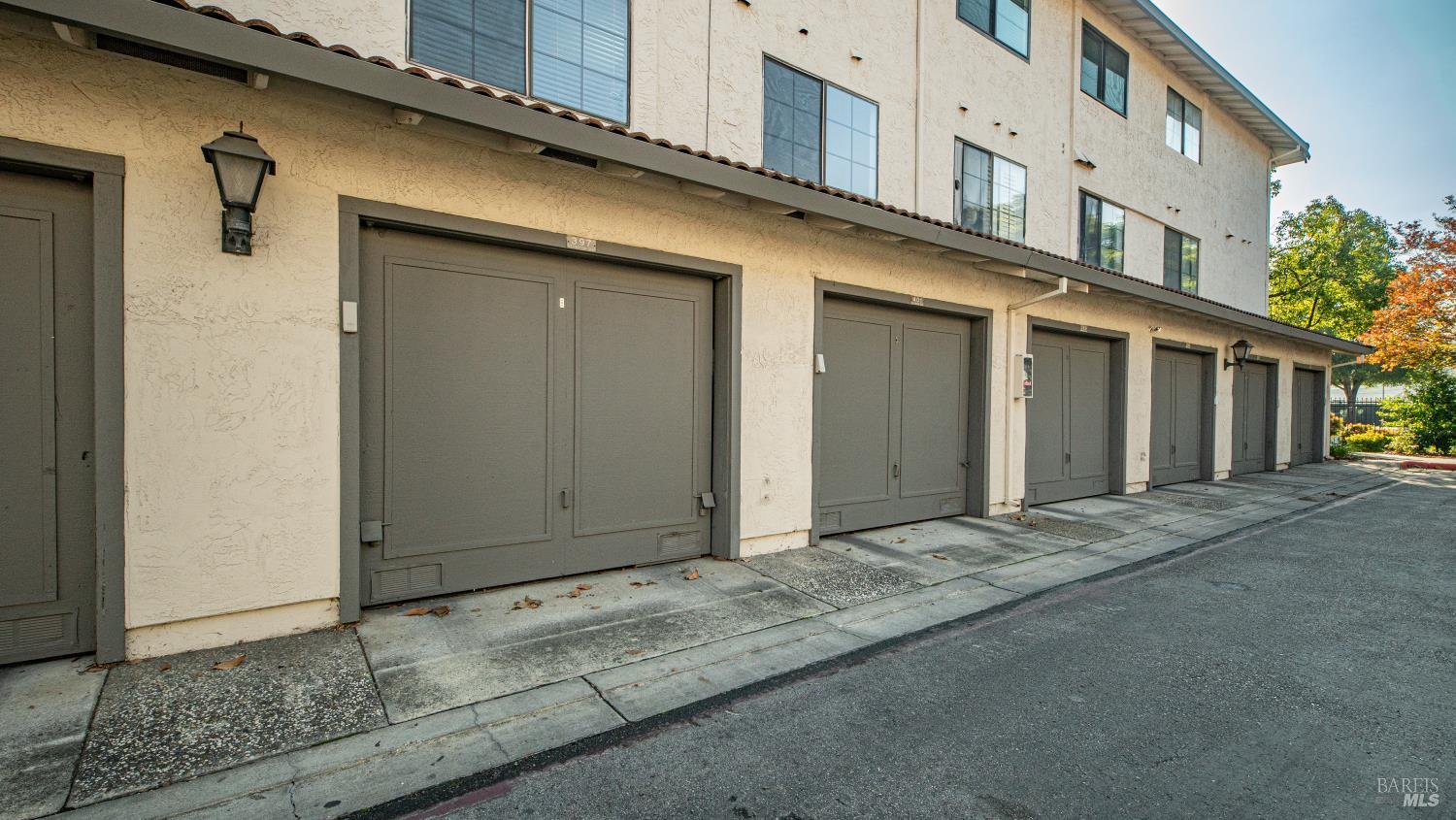 Detail Gallery Image 24 of 26 For 397 Kenbrook Cir, San Jose,  CA 95111 - 2 Beds | 2 Baths