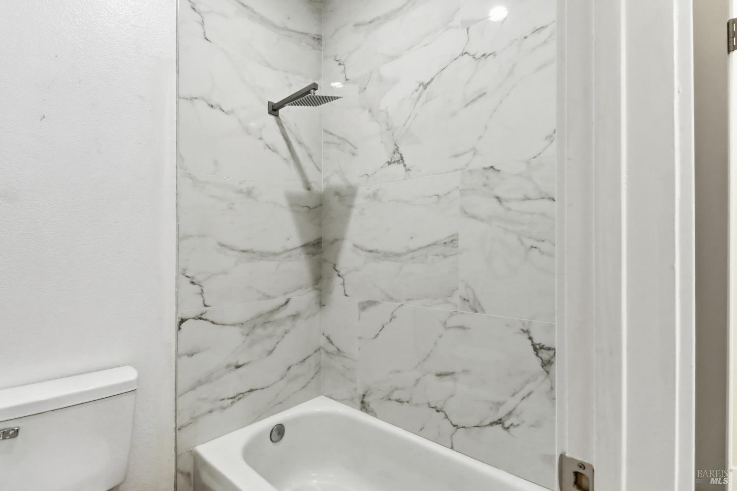 Detail Gallery Image 40 of 66 For 3650 Fullerton Ct, Fairfield,  CA 94533 - 4 Beds | 2/1 Baths