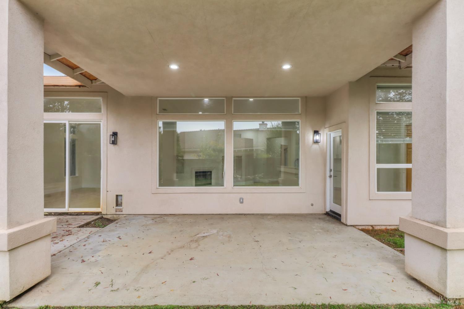 Detail Gallery Image 49 of 66 For 3650 Fullerton Ct, Fairfield,  CA 94533 - 4 Beds | 2/1 Baths