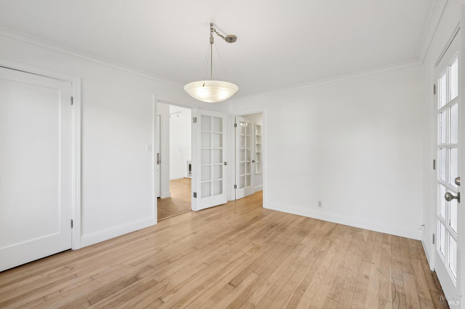 Detail Gallery Image 20 of 50 For 290 Sycamore Ave, Mill Valley,  CA 94941 - 4 Beds | 2 Baths