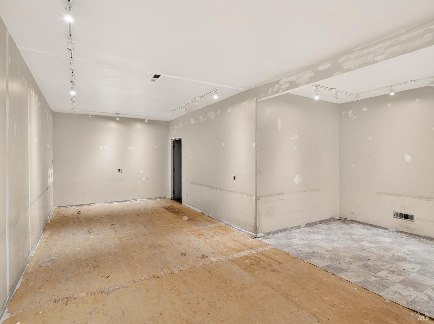 Detail Gallery Image 36 of 41 For 1810 Ca-128 Hwy, Navarro,  CA 95463 - – Beds | – Baths