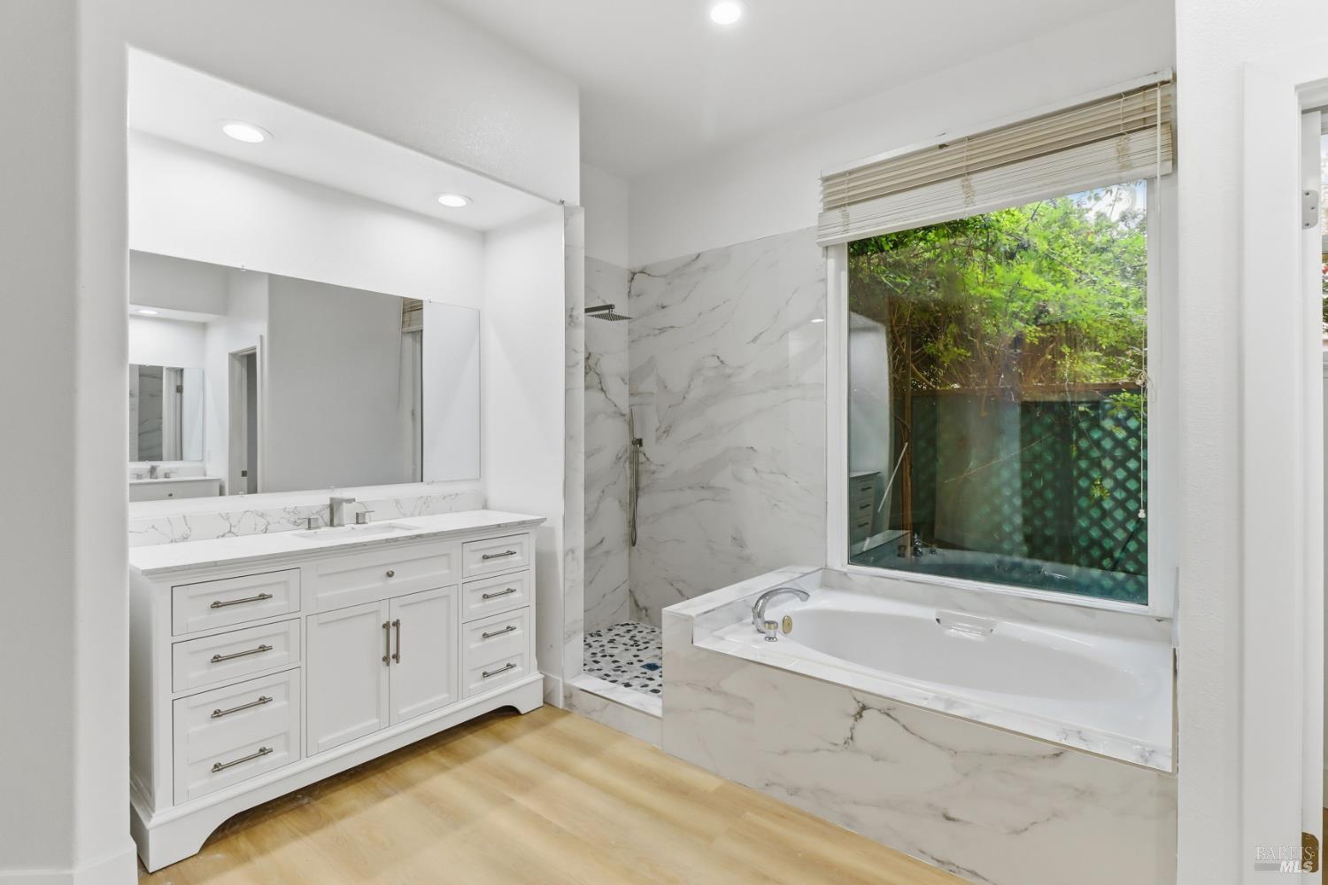 Detail Gallery Image 35 of 66 For 3650 Fullerton Ct, Fairfield,  CA 94533 - 4 Beds | 2/1 Baths