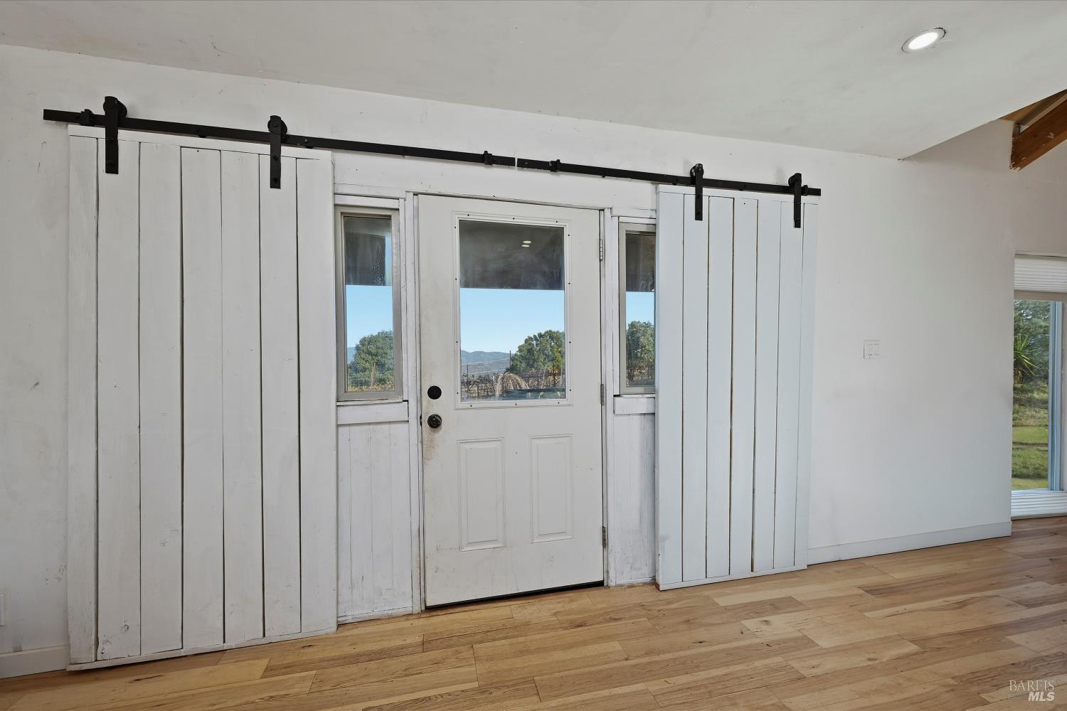 Detail Gallery Image 9 of 22 For 11651 Cerrito Dr, Clearlake Oaks,  CA 95423 - 1 Beds | 1 Baths