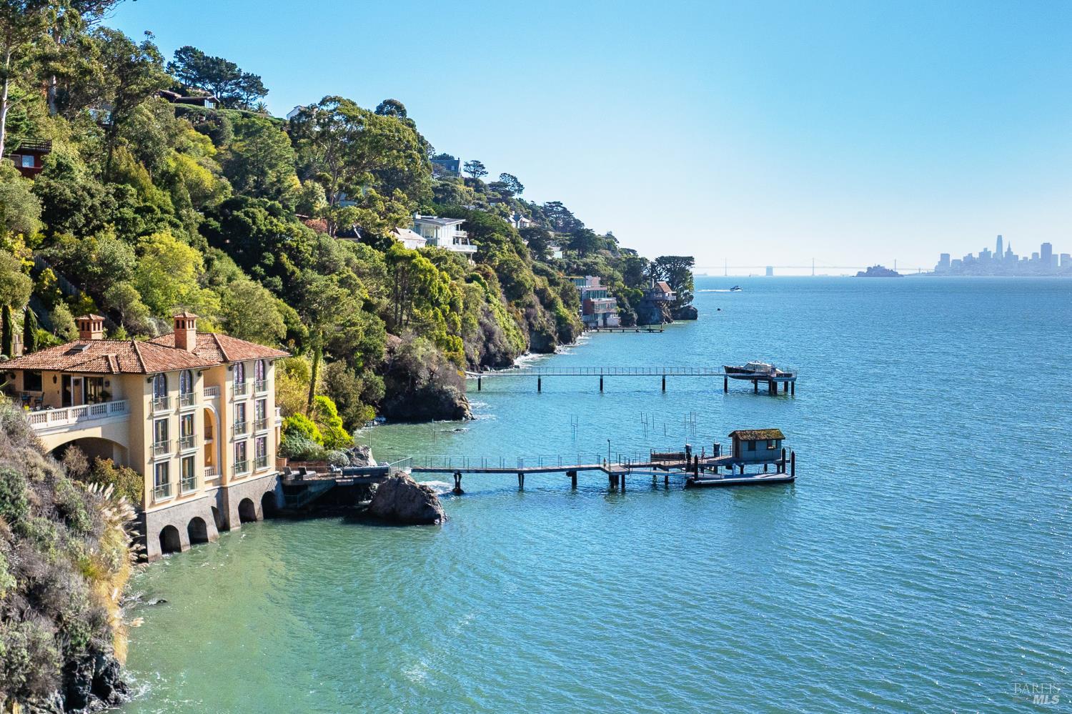 Detail Gallery Image 2 of 75 For 125 Belvedere Ave, Belvedere,  CA 94920 - 5 Beds | 5/5 Baths